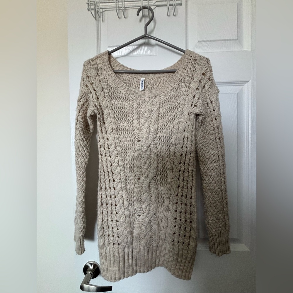 Aeropostale Women's Cable Knit Sweater - Tan